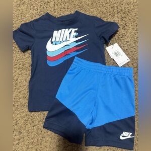 Nike Kids' Navy and Light Blue Set